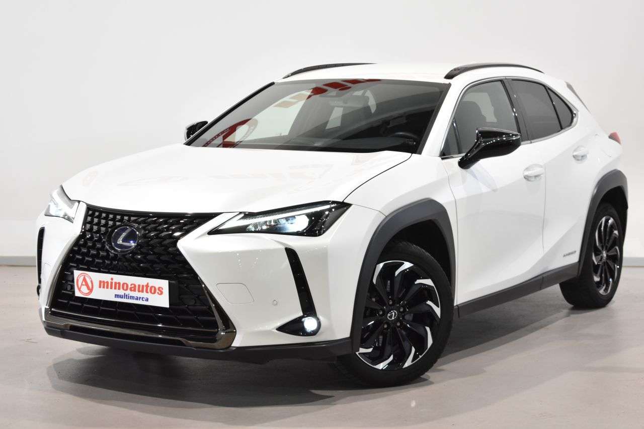 LEXUS UX en Minoautos