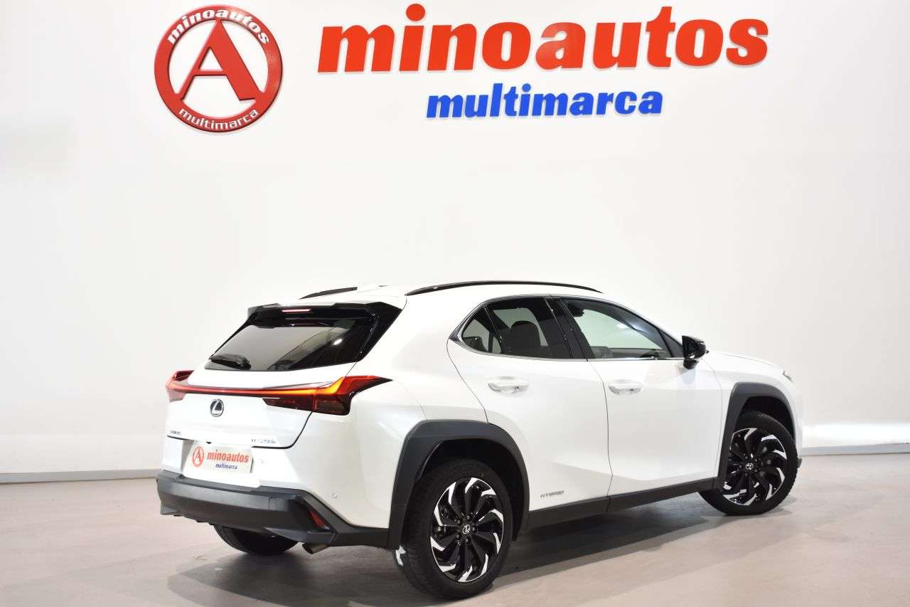 LEXUS UX en Minoautos