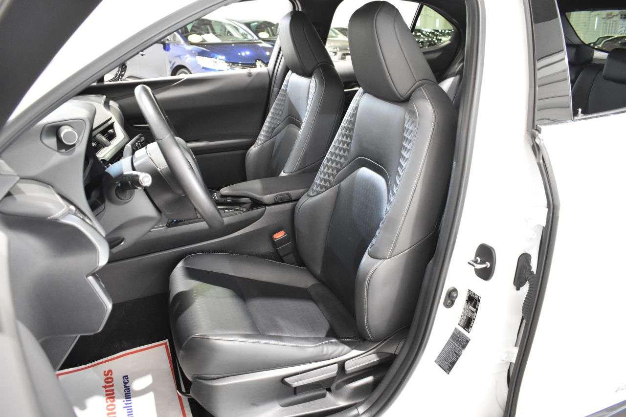 LEXUS UX en Minoautos