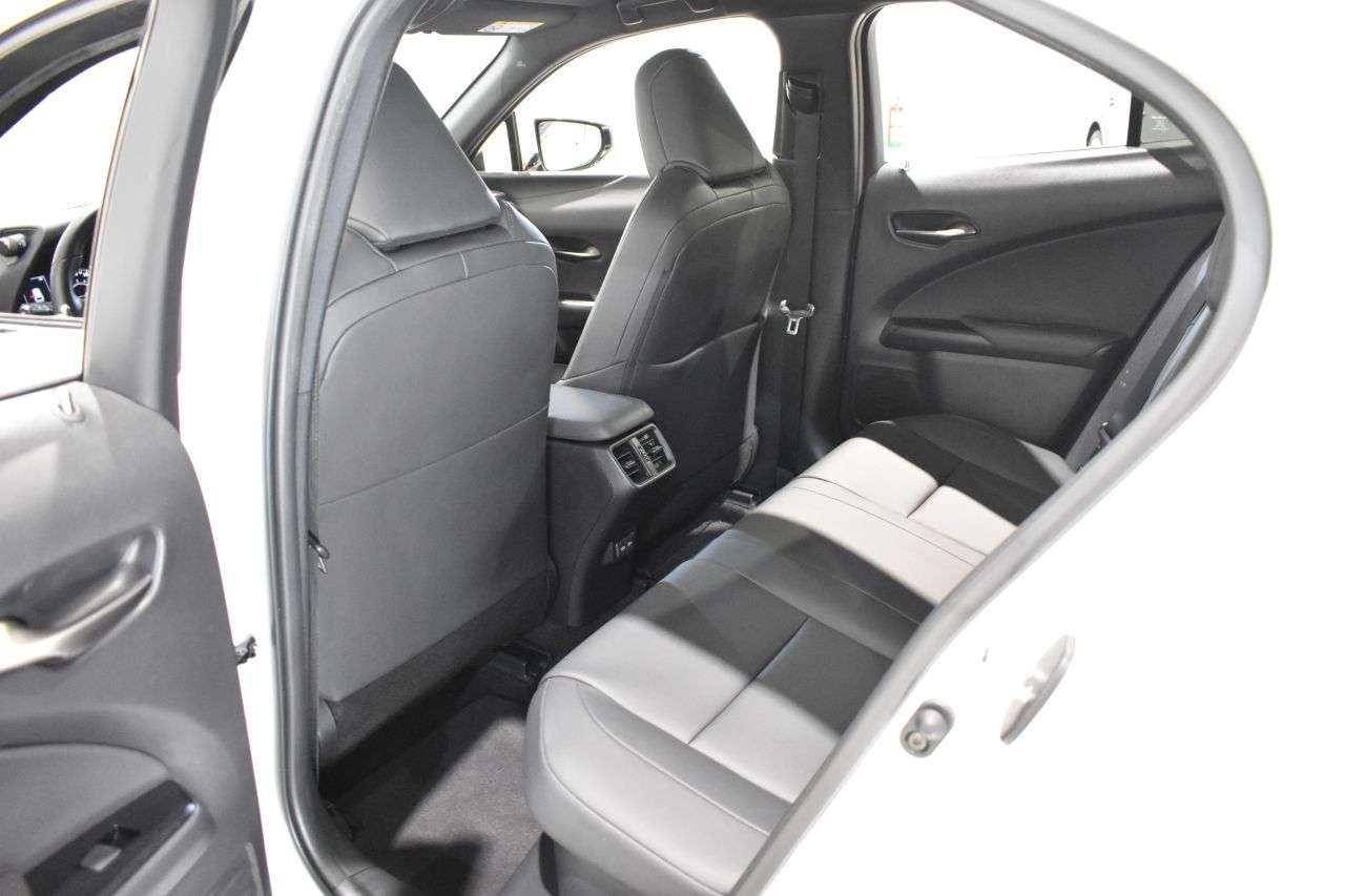 LEXUS UX en Minoautos