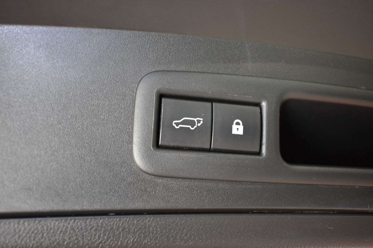 LEXUS UX en Minoautos