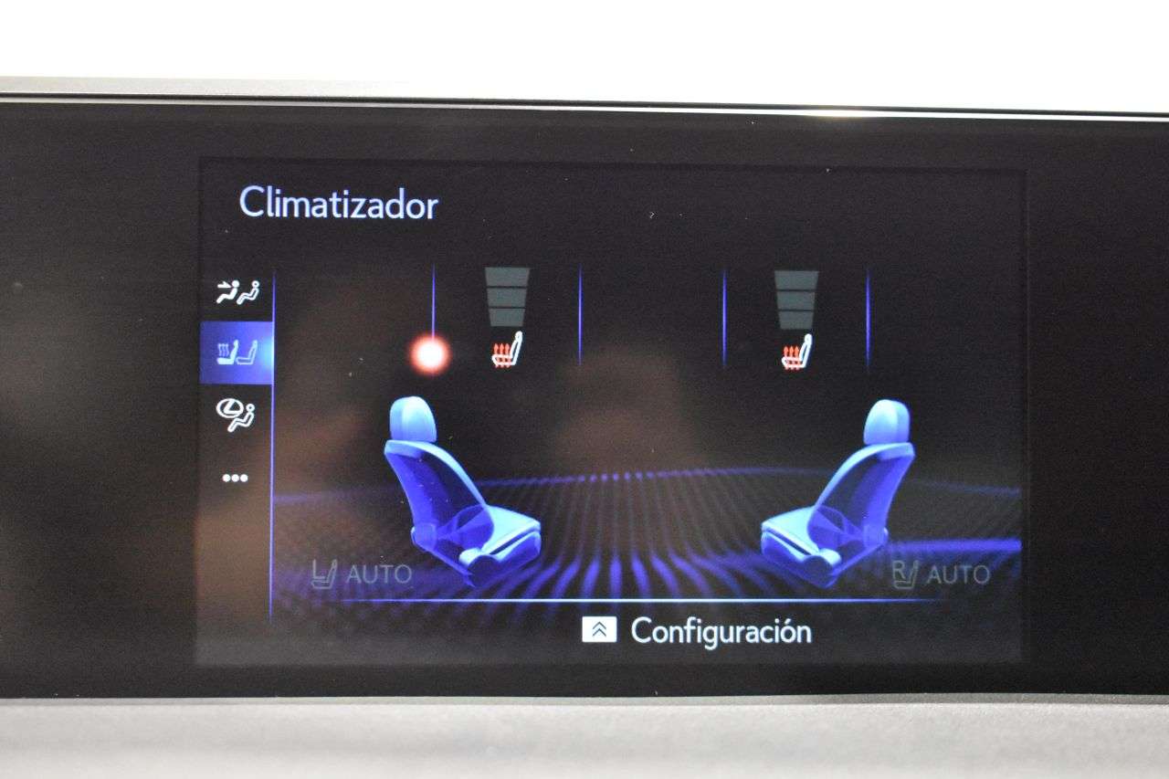 LEXUS UX en Minoautos