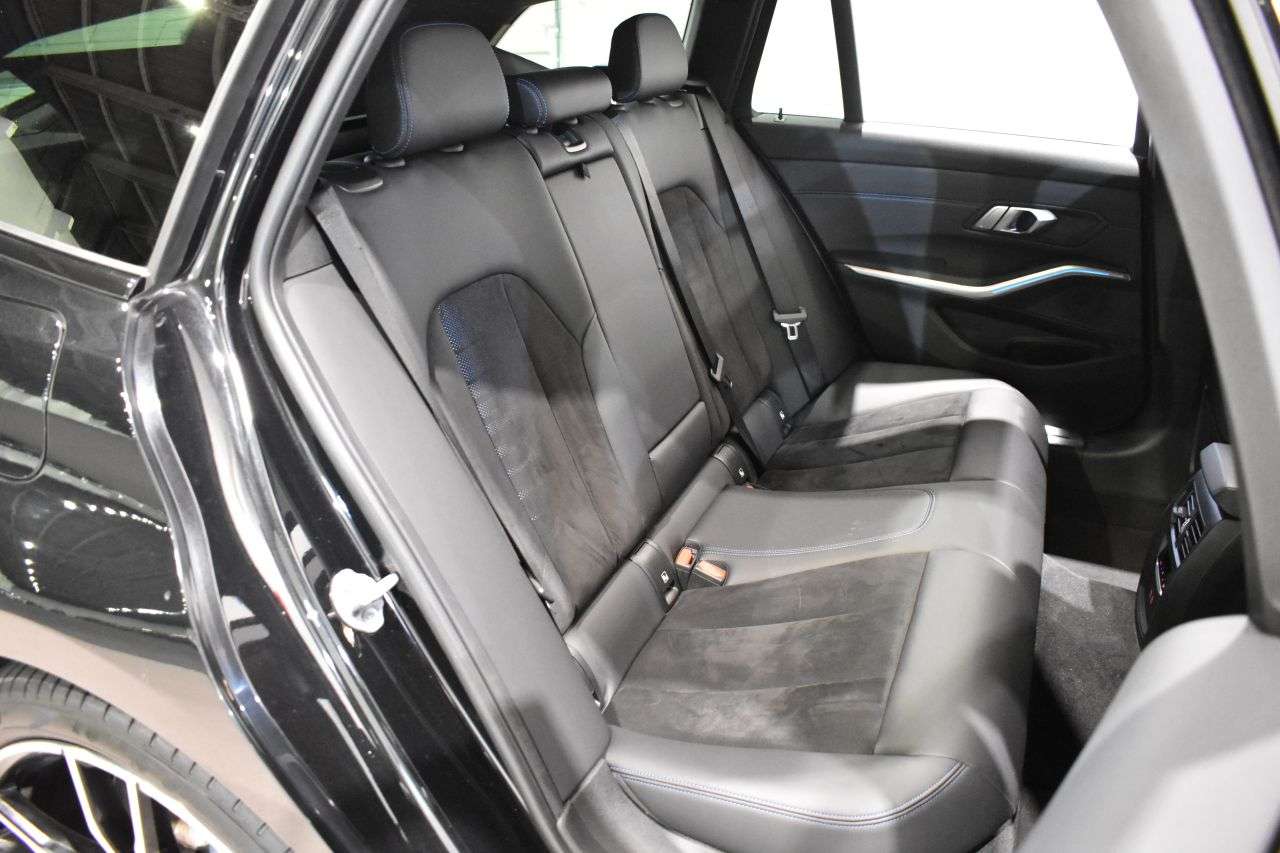 BMW SERIE 3 TOURING en Minoautos