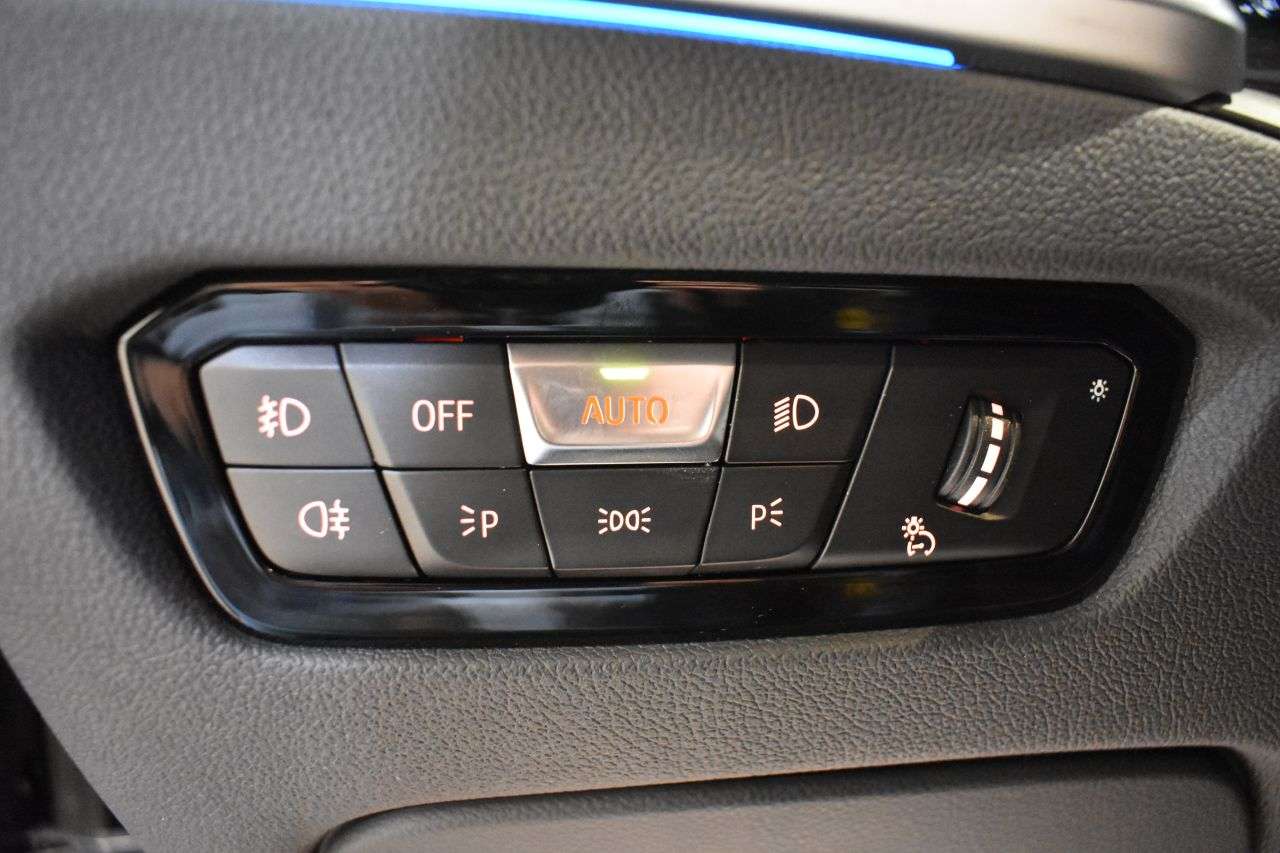 BMW SERIE 3 TOURING en Minoautos