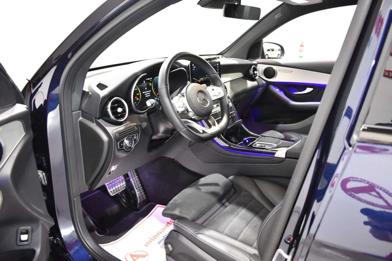 MERCEDES-BENZ GLC COUP� en Minoautos