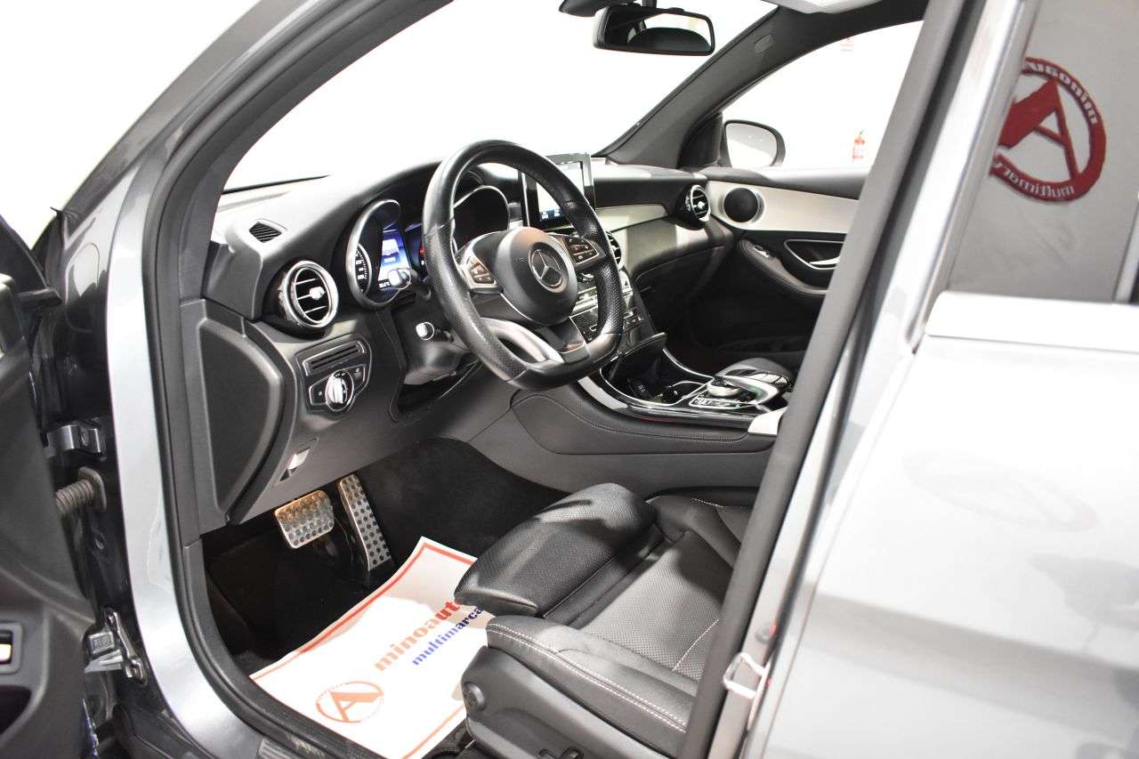 MERCEDES-BENZ GLC COUP� en Minoautos
