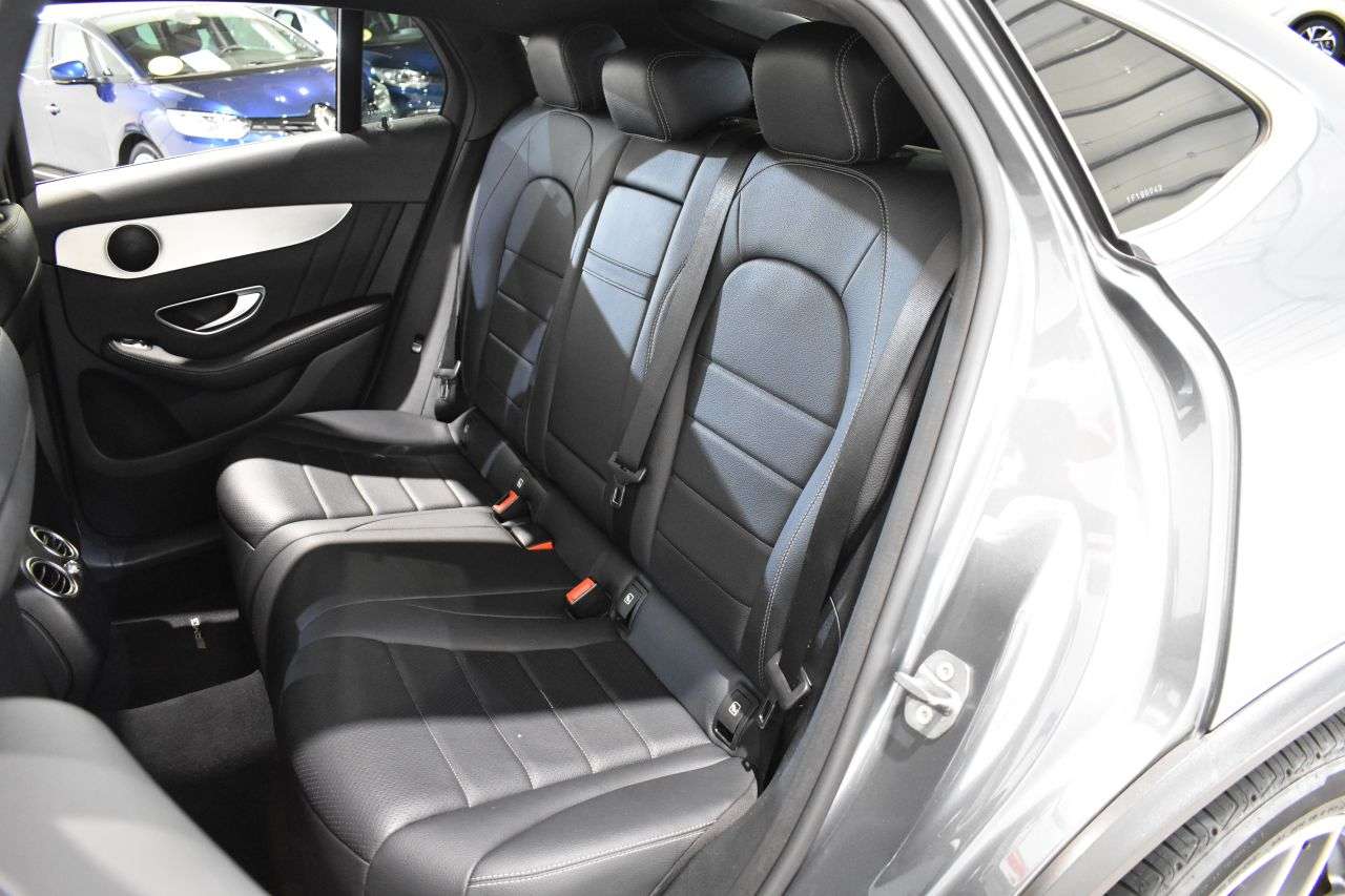MERCEDES-BENZ GLC COUP� en Minoautos