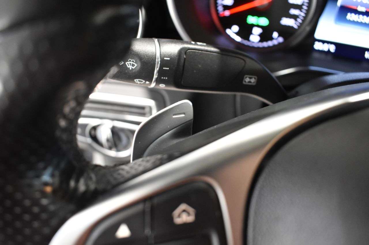 MERCEDES-BENZ GLC COUP� en Minoautos