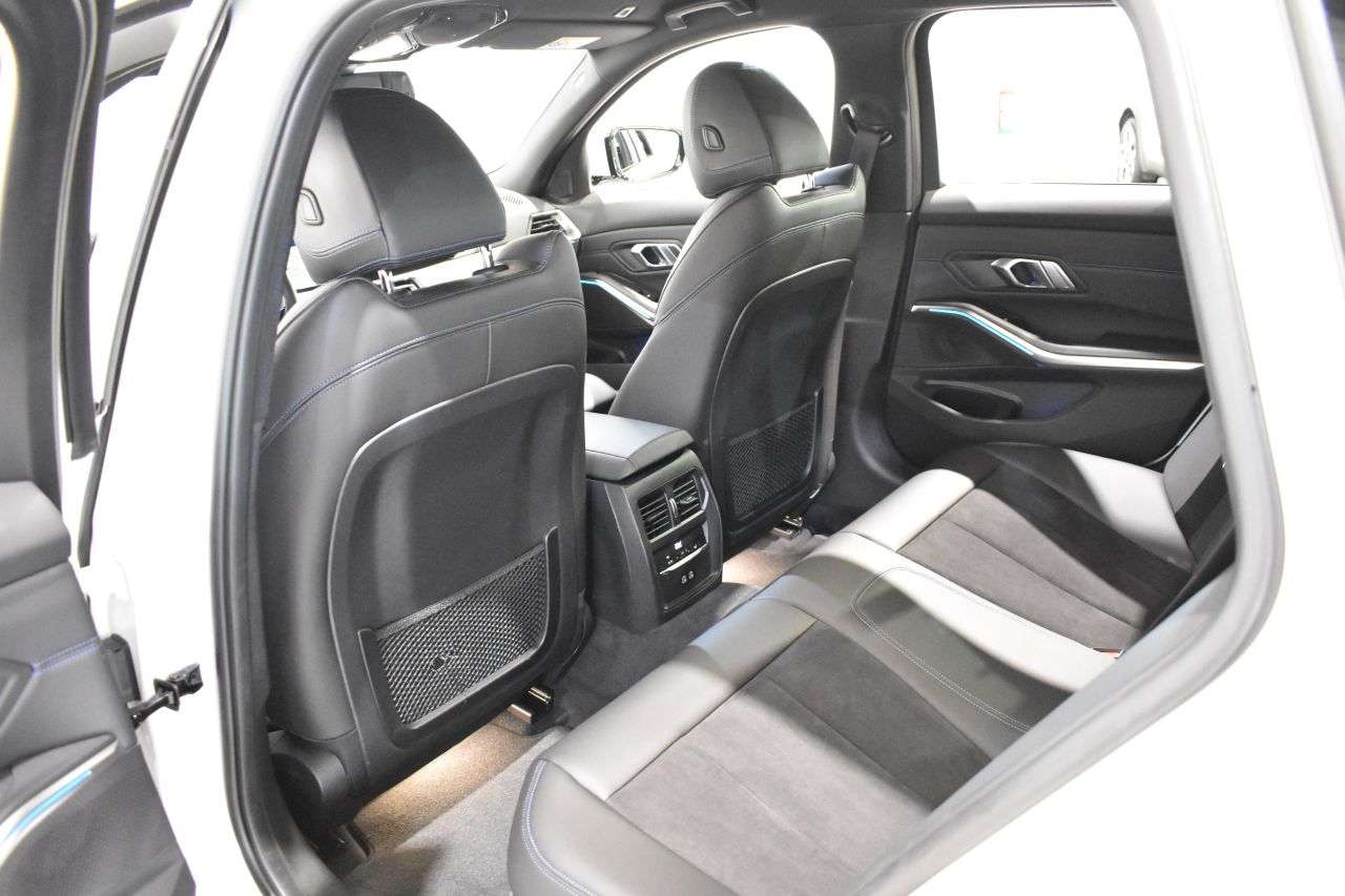 BMW SERIE 3 TOURING en Minoautos