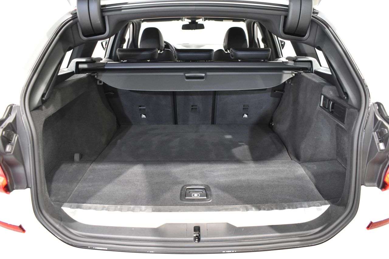 BMW SERIE 3 TOURING en Minoautos