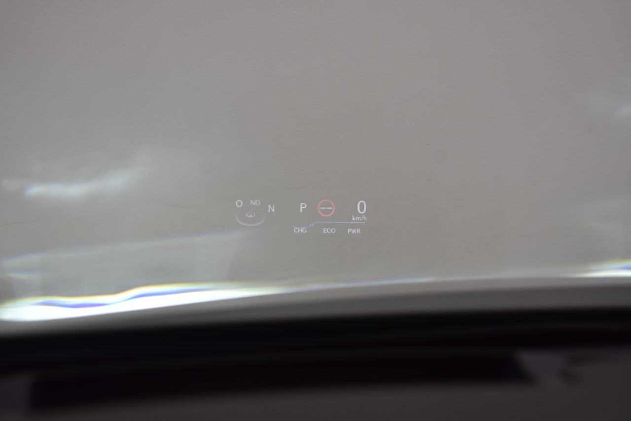 LEXUS UX en Minoautos