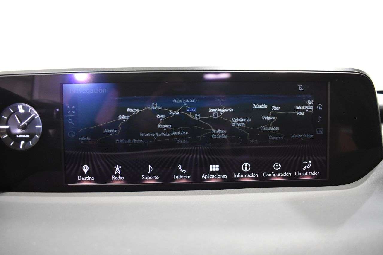 LEXUS UX en Minoautos