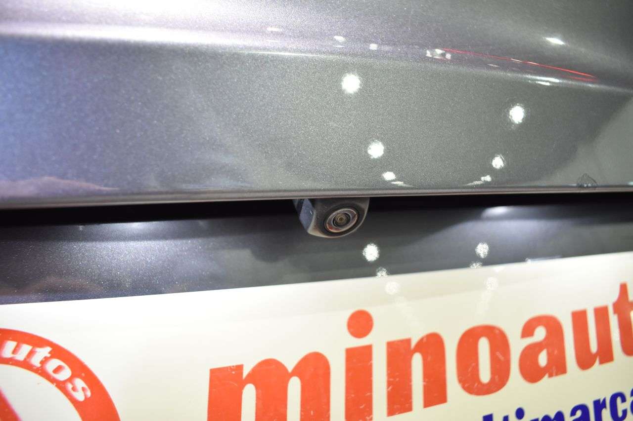 LEXUS UX en Minoautos