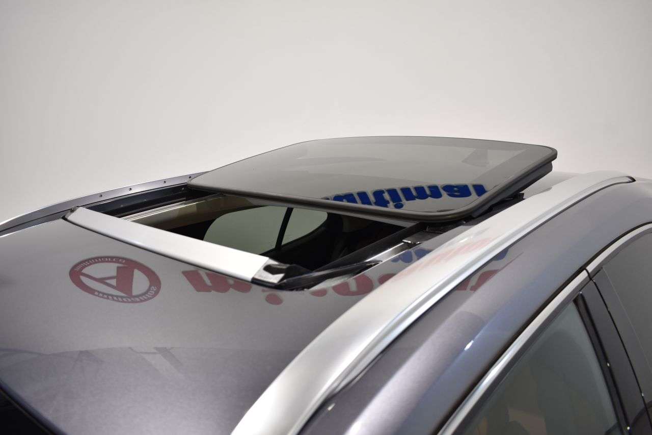 LEXUS UX en Minoautos