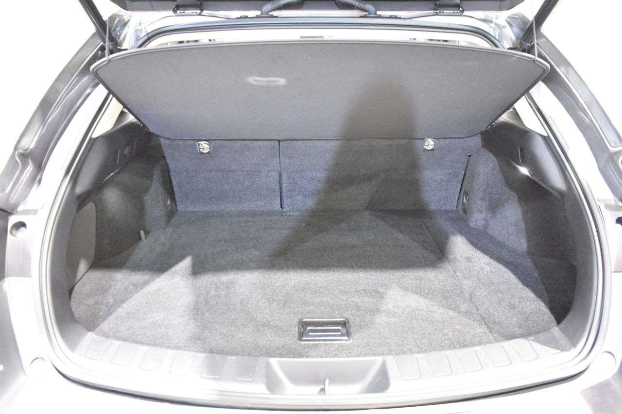 LEXUS UX en Minoautos