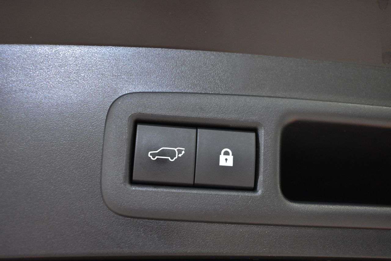 LEXUS UX en Minoautos