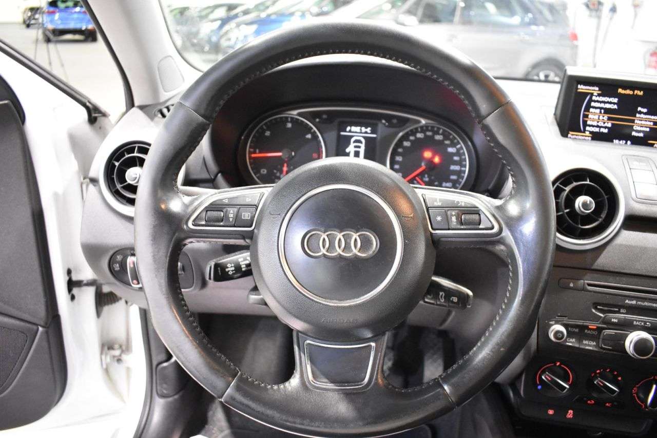 AUDI A1 SPORTBACK en Minoautos