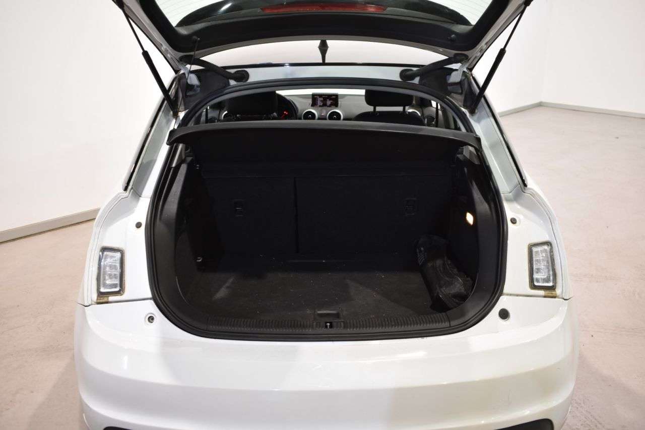 AUDI A1 SPORTBACK en Minoautos