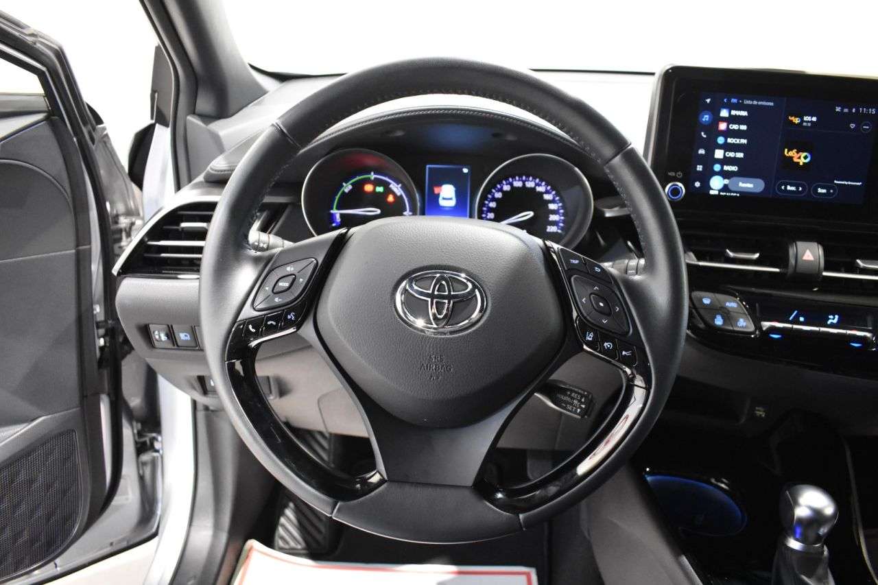 TOYOTA C-HR en Minoautos