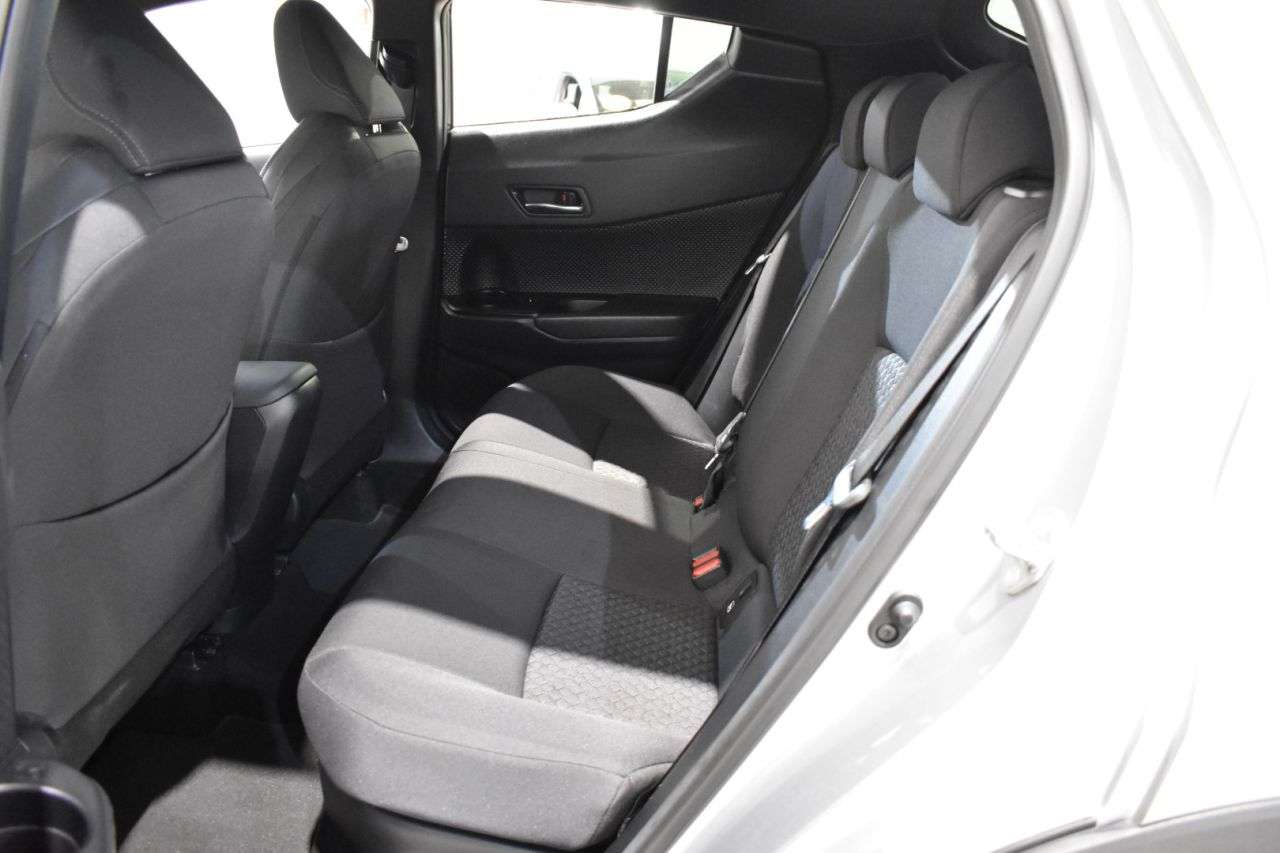 TOYOTA C-HR en Minoautos