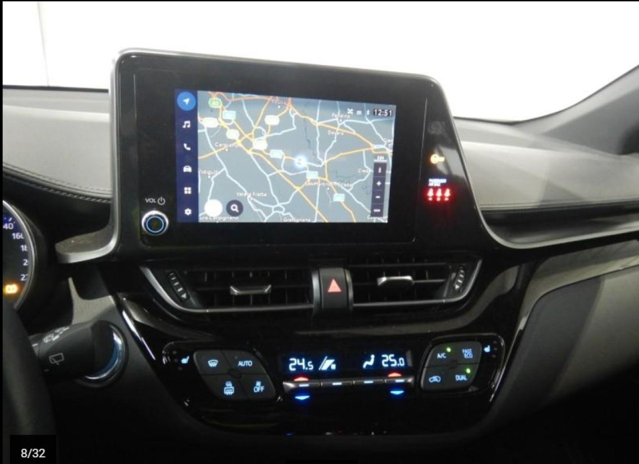 TOYOTA C-HR en Minoautos