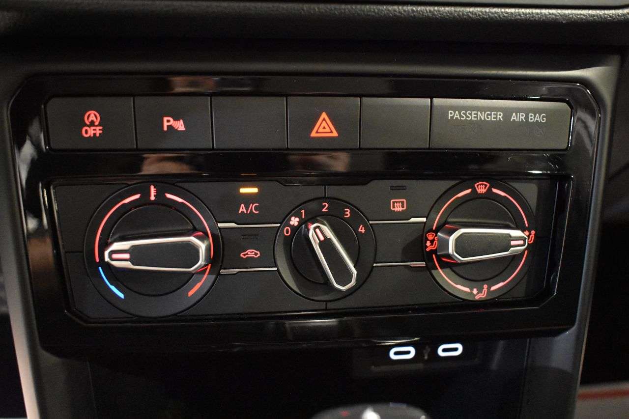 VW T-CROSS en Minoautos