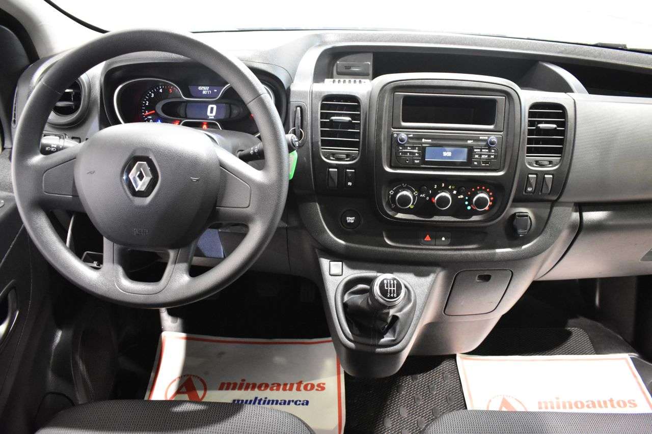 RENAULT TRAFIC en Minoautos