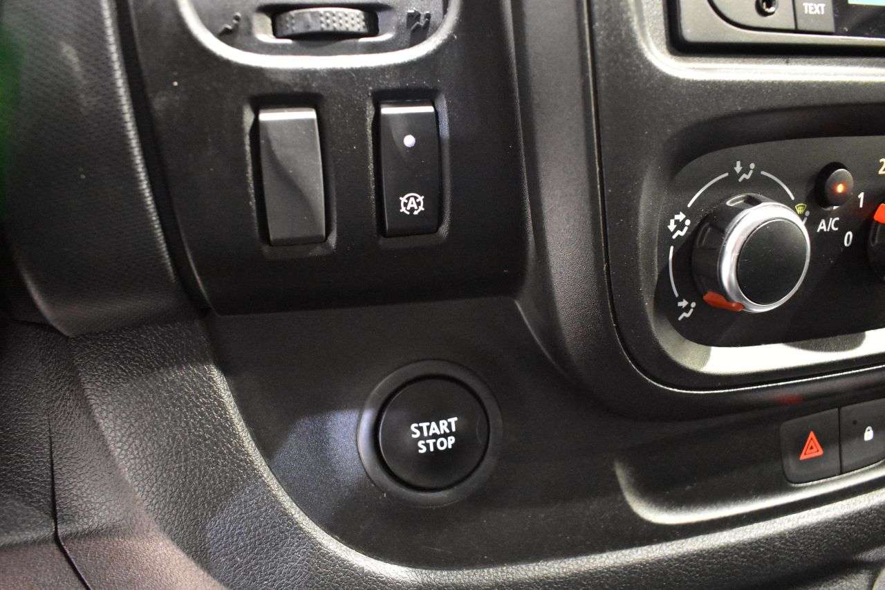 RENAULT TRAFIC en Minoautos