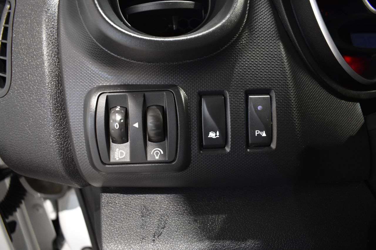 RENAULT TRAFIC en Minoautos