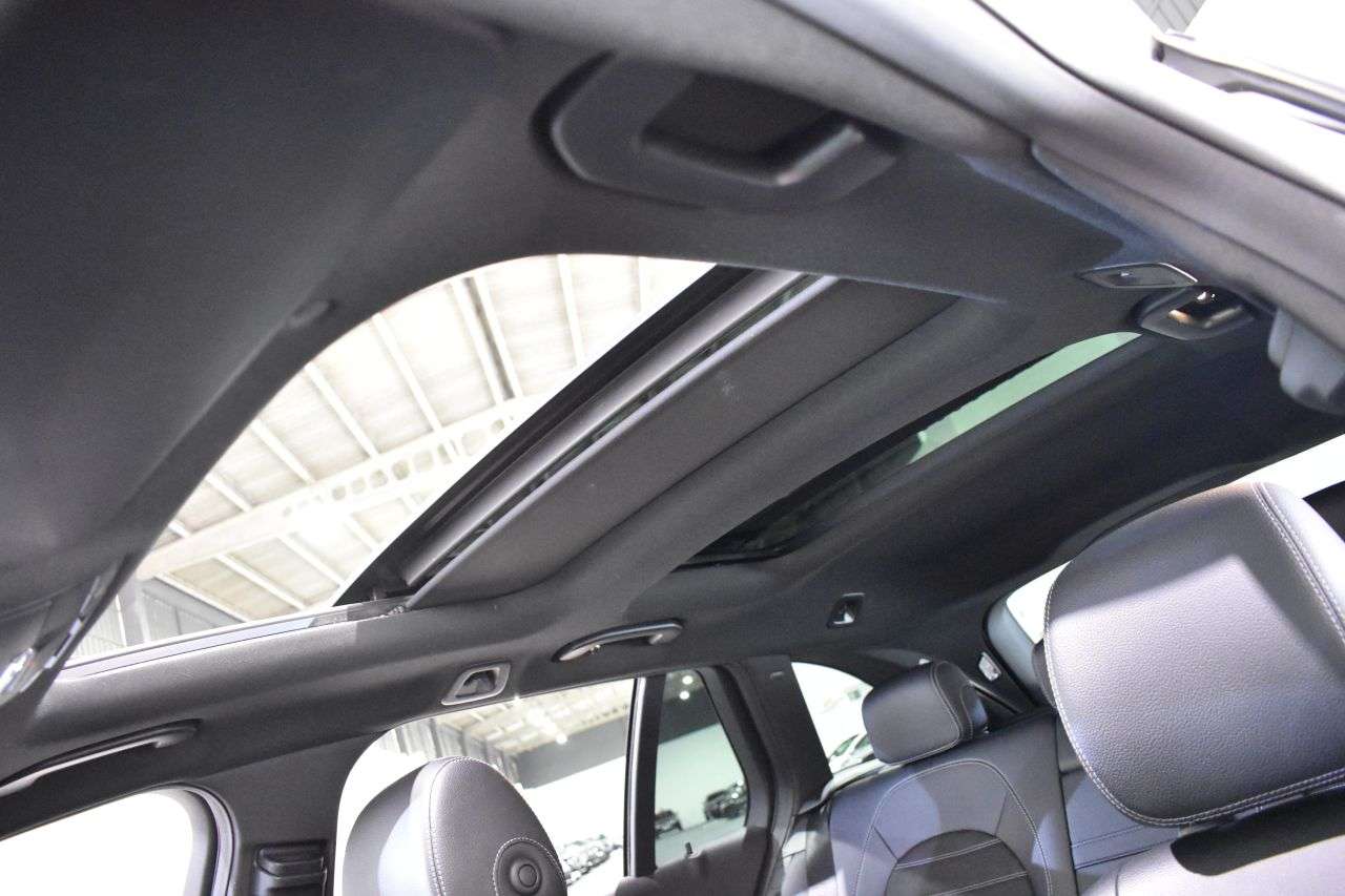 MERCEDES-BENZ CLASE C ESTATE en Minoautos