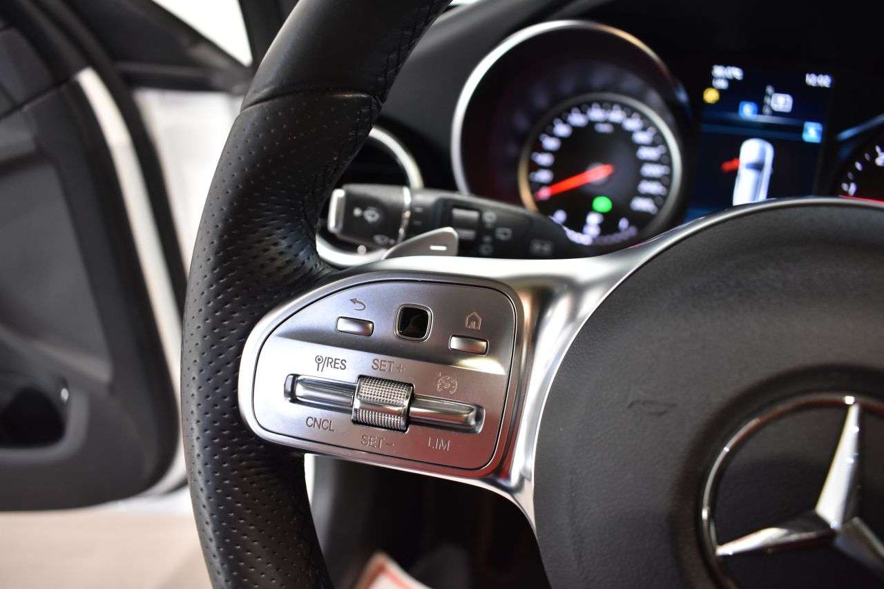 MERCEDES-BENZ CLASE C ESTATE en Minoautos