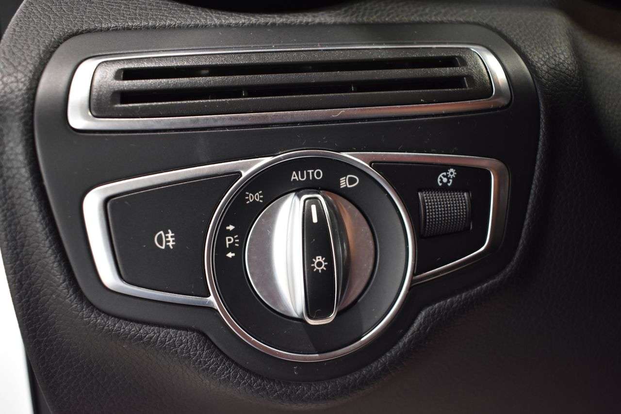 MERCEDES-BENZ CLASE C ESTATE en Minoautos