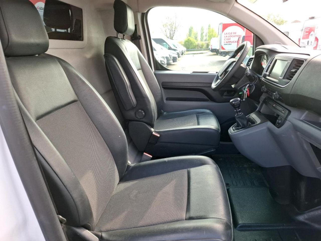 PEUGEOT EXPERT en Minoautos