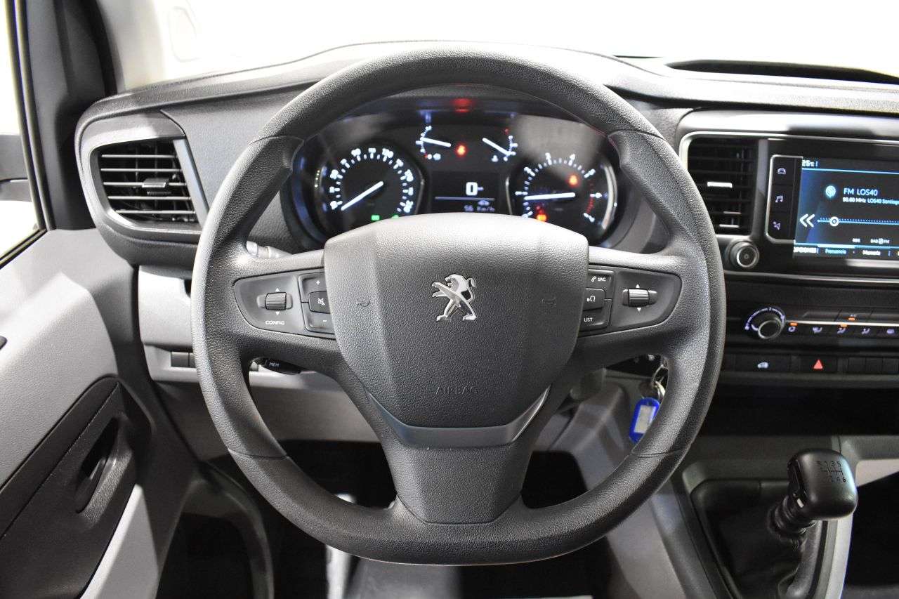 PEUGEOT EXPERT en Minoautos