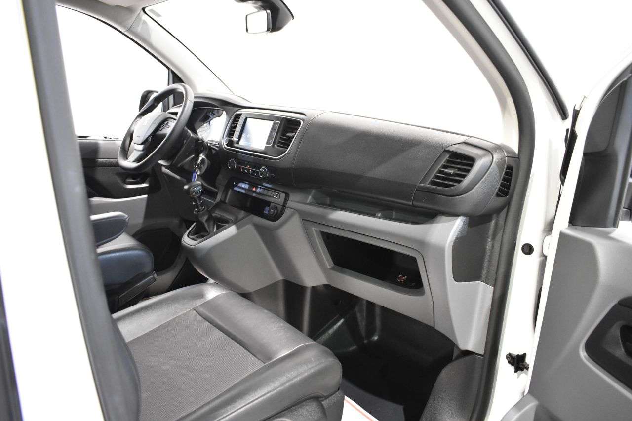 PEUGEOT EXPERT en Minoautos