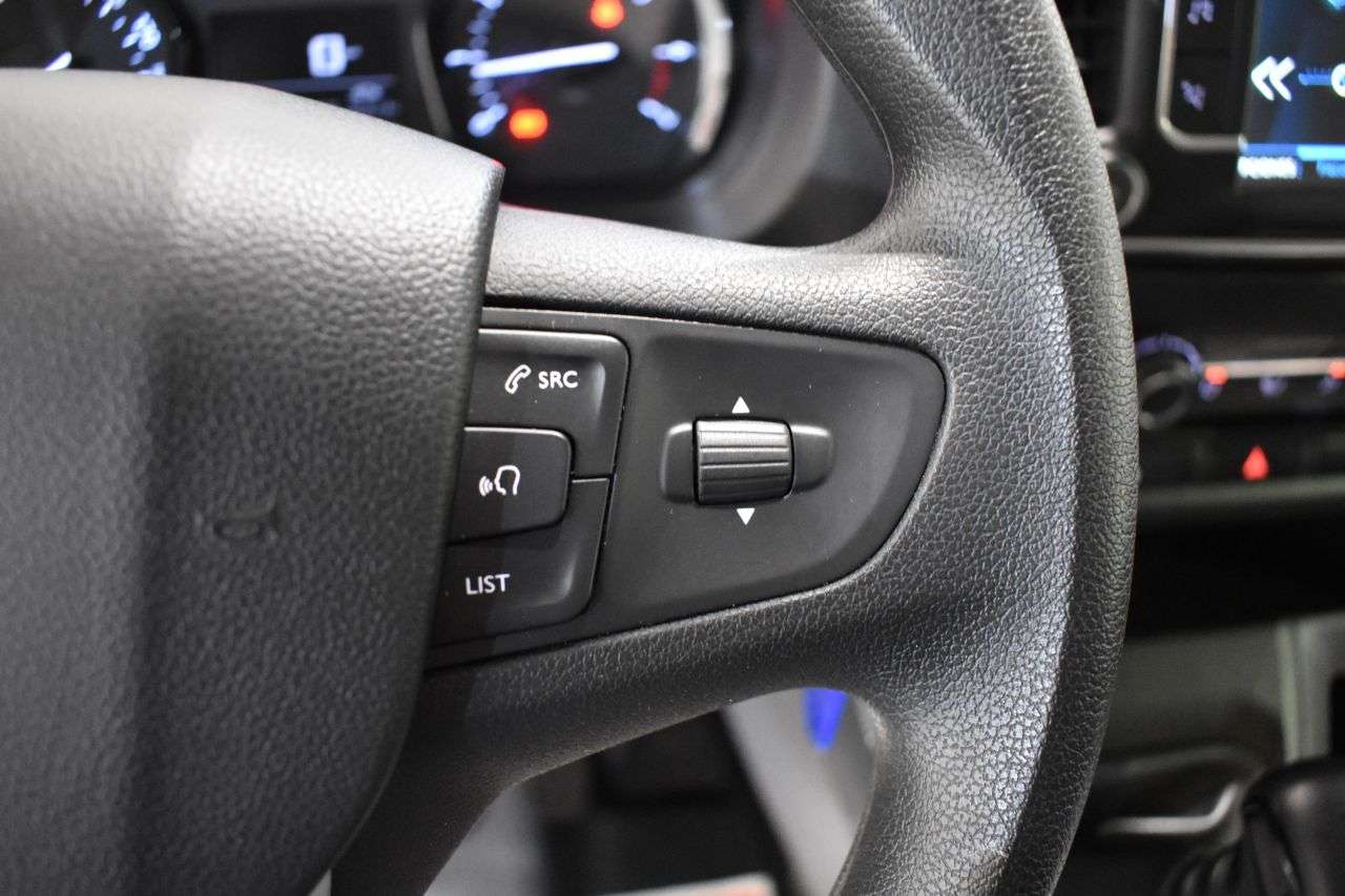 PEUGEOT EXPERT en Minoautos