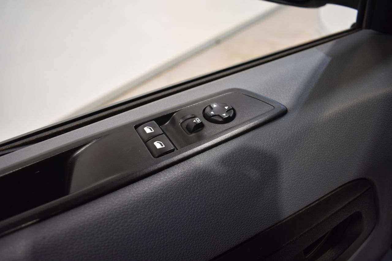 PEUGEOT EXPERT en Minoautos