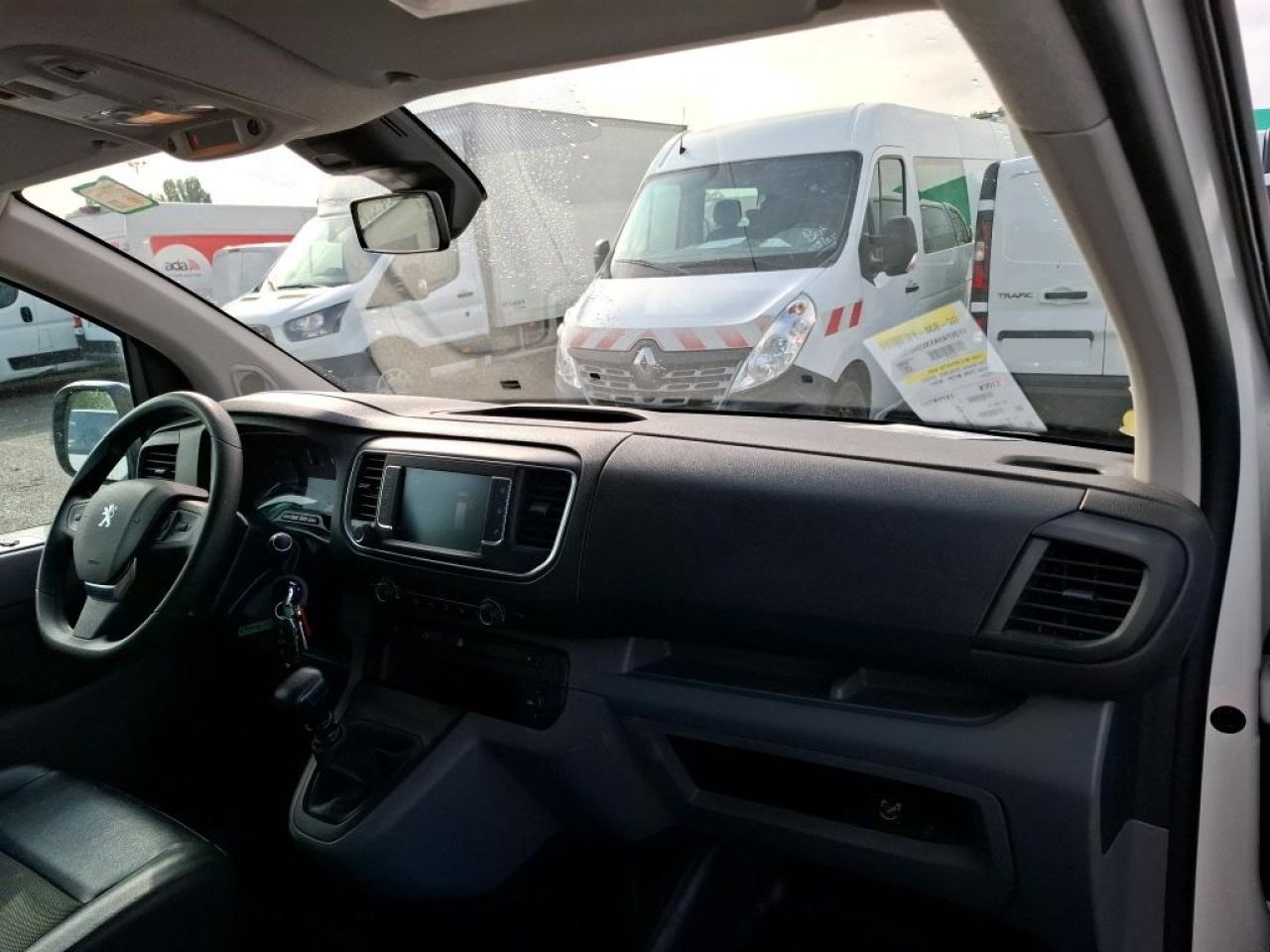 PEUGEOT EXPERT en Minoautos