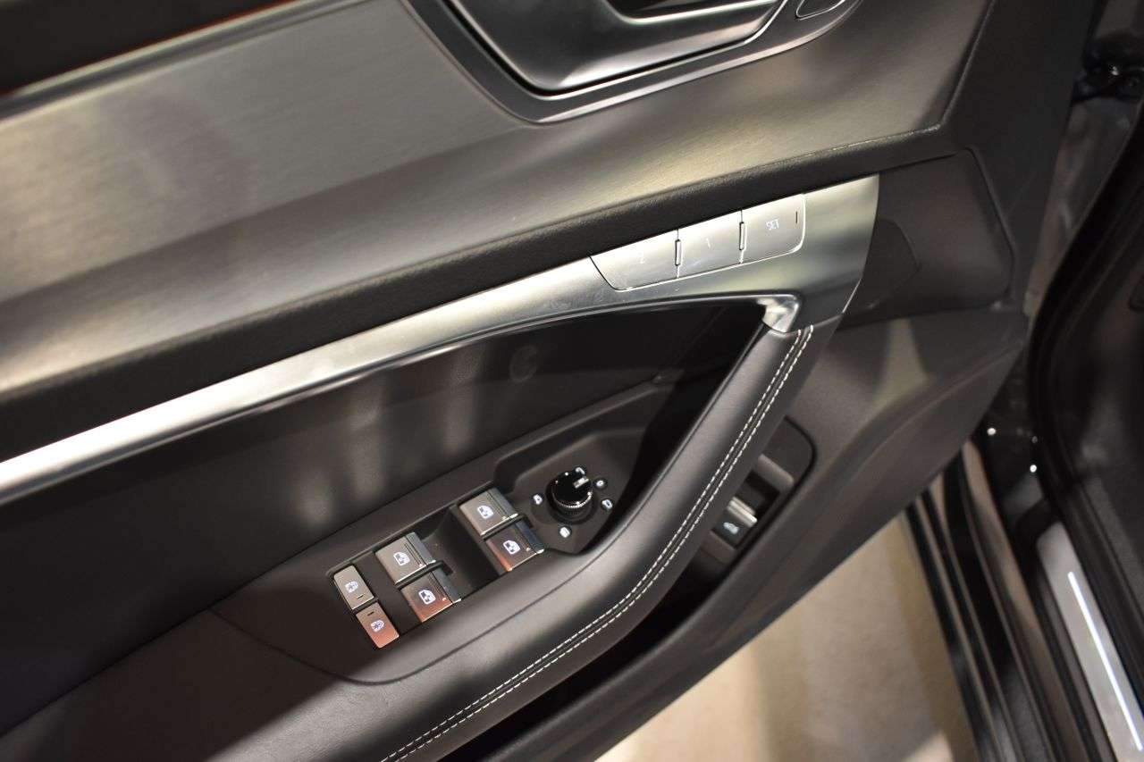 AUDI A6 AVANT en Minoautos