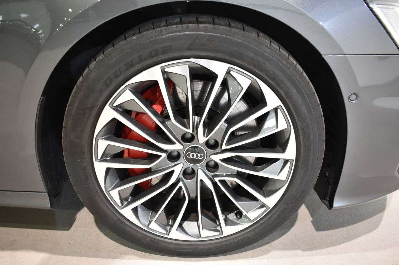 AUDI A6 AVANT en Minoautos