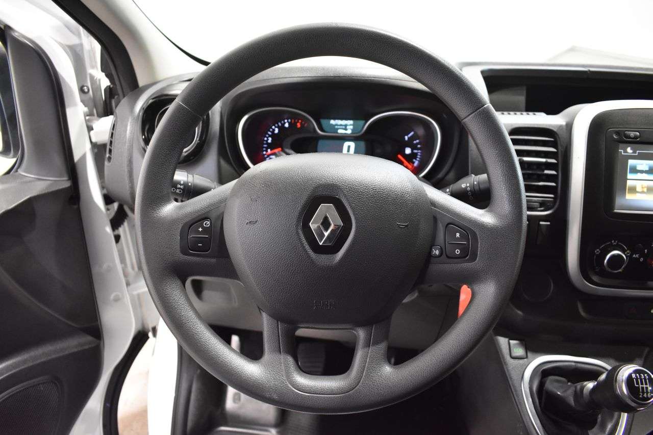 RENAULT TRAFIC en Minoautos