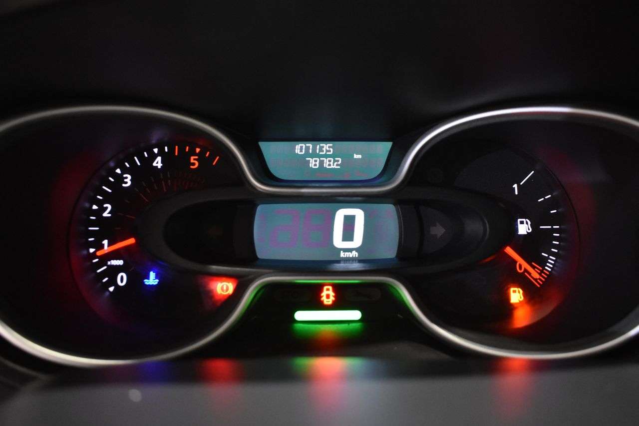 RENAULT TRAFIC en Minoautos