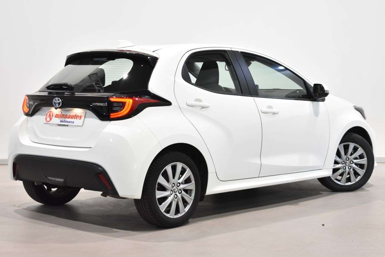 TOYOTA YARIS en Minoautos