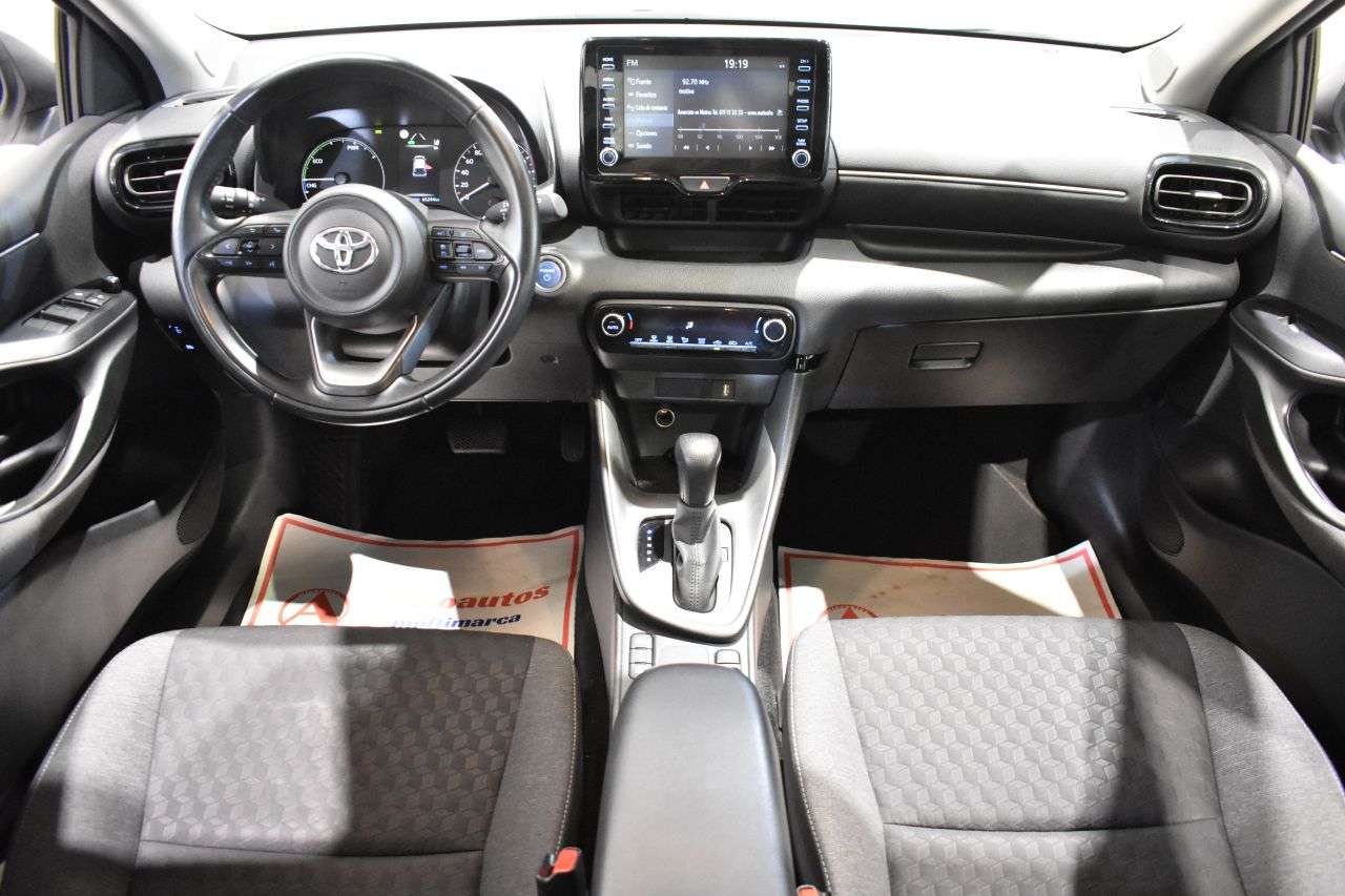 TOYOTA YARIS en Minoautos