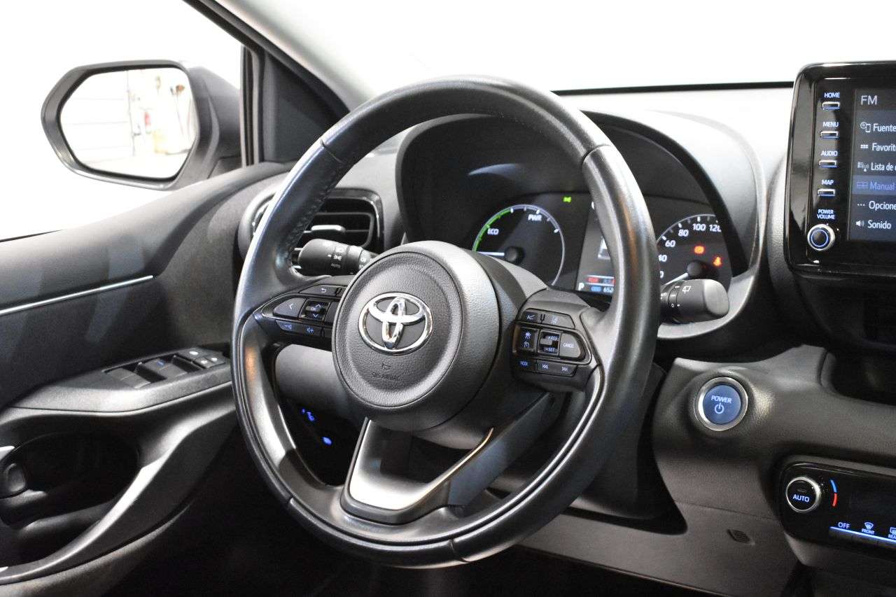 TOYOTA YARIS en Minoautos