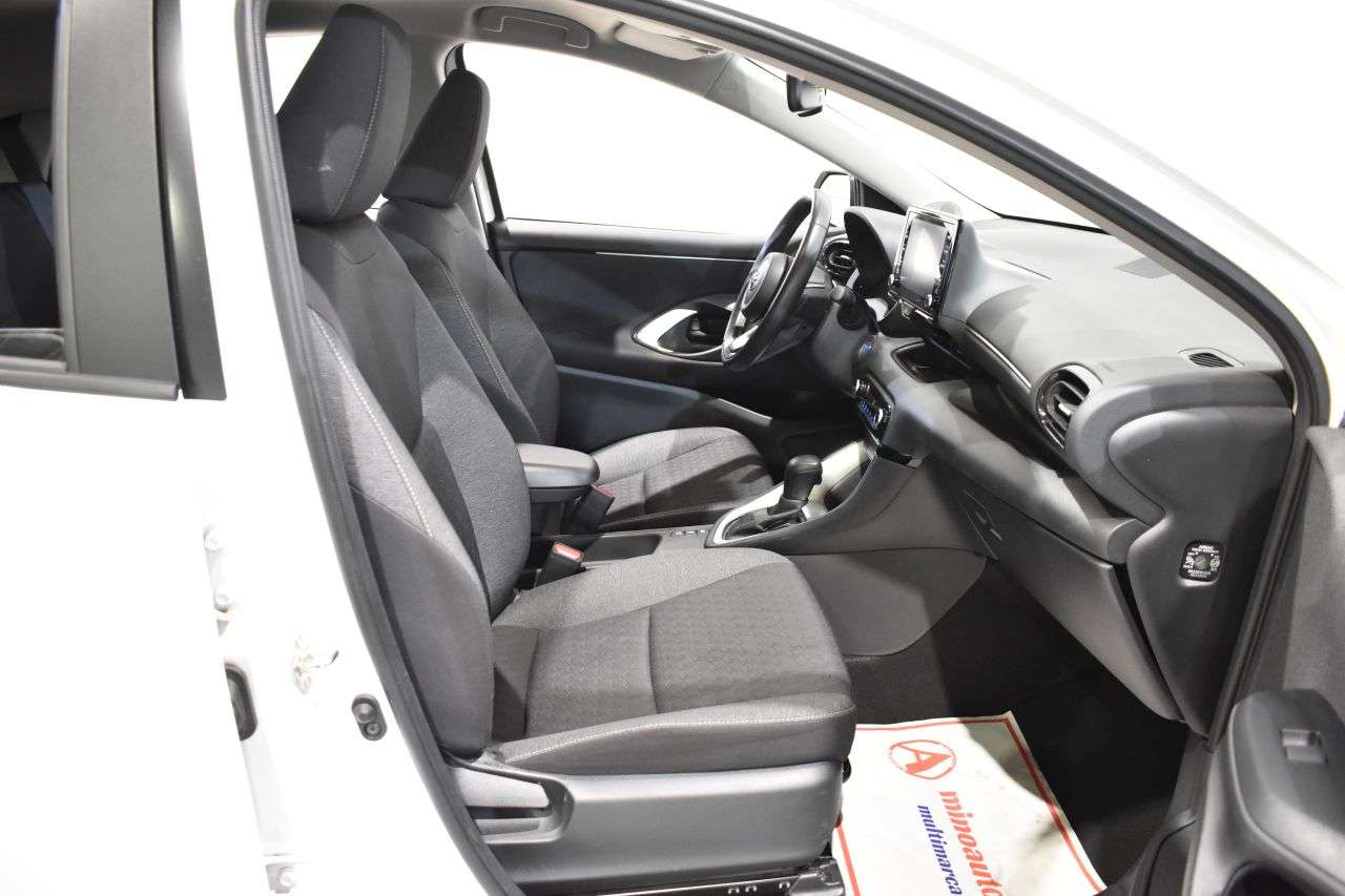 TOYOTA YARIS en Minoautos