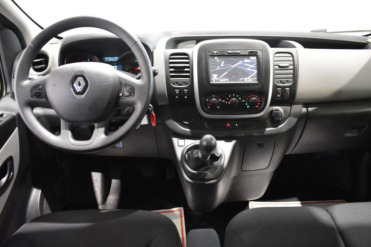 RENAULT TRAFIC en Minoautos