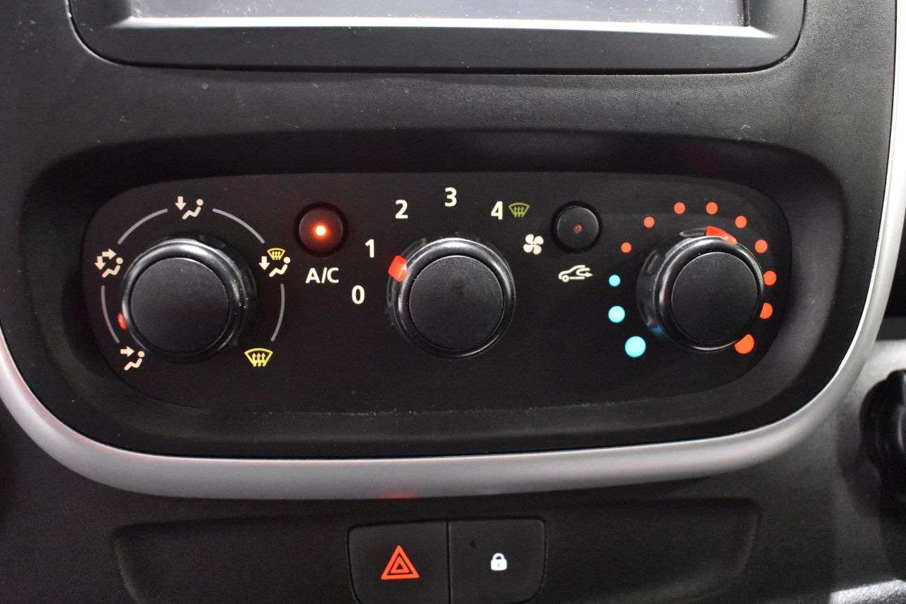 RENAULT TRAFIC en Minoautos