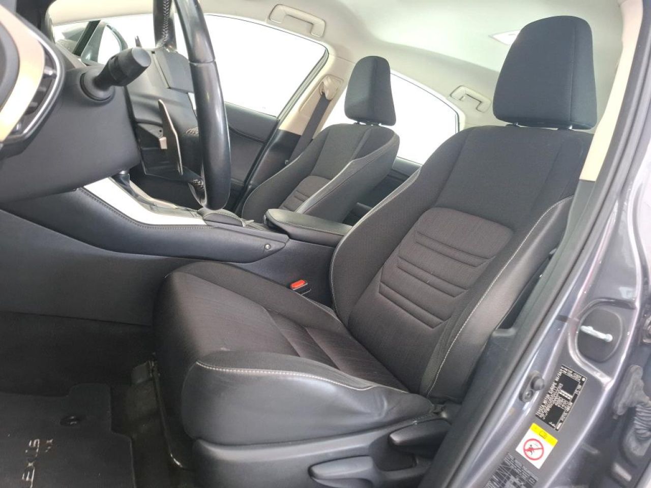 LEXUS NX en Minoautos