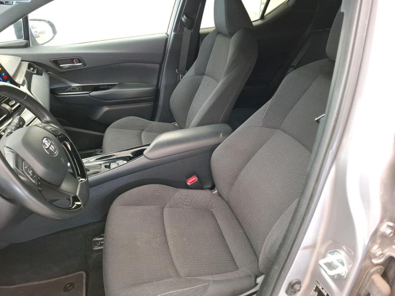 TOYOTA C-HR en Minoautos